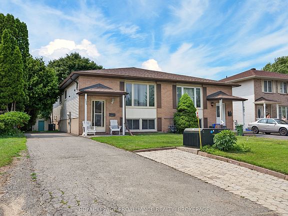 3rd image of 585 Gavin Ct