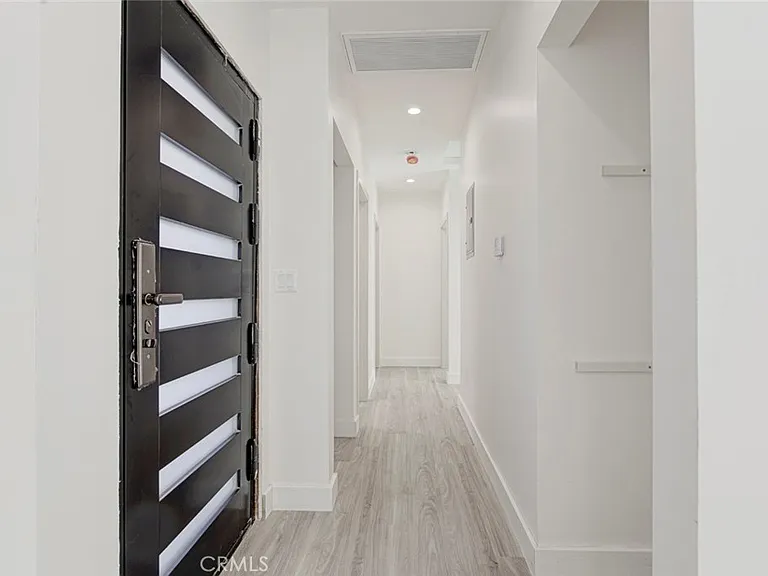 7856 Kyle St — Photo 6