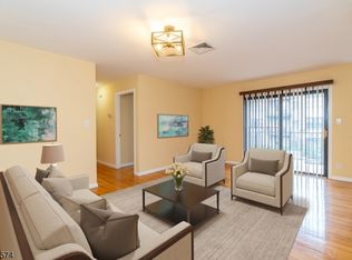 660 N Broad St #5, Elizabeth, NJ 07208