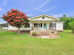 14859 Old Lake Rd, Riegelwood, NC 28456