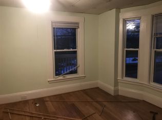 272 Front St APT 1, Manchester, NH 03102