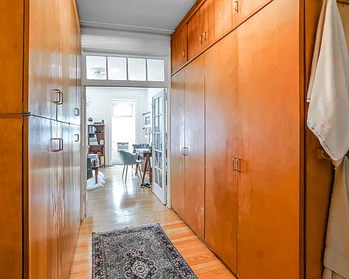 Rented by Bond New York | media 14