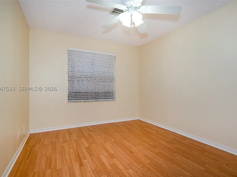 4152 Pine Ridge Ln #0 — Photo 15