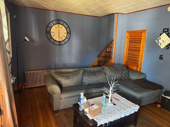 3rd image of 313 W Sterigere St