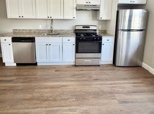 22 Richard St #B202, New Haven, CT 06513