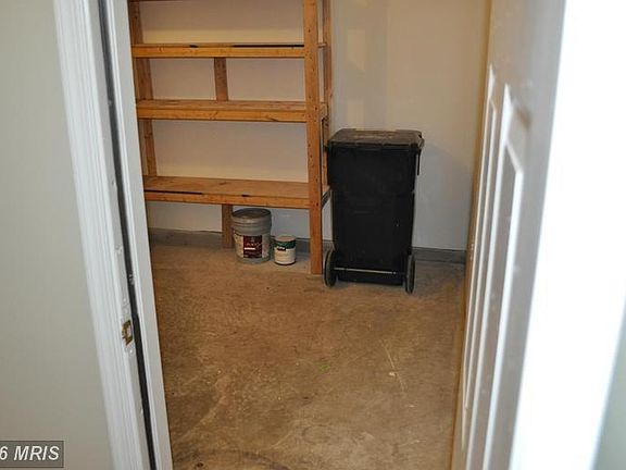 Garage with storage space