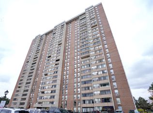 18 Knightsbridge Rd #1712, Brampton, ON L6T 3X5