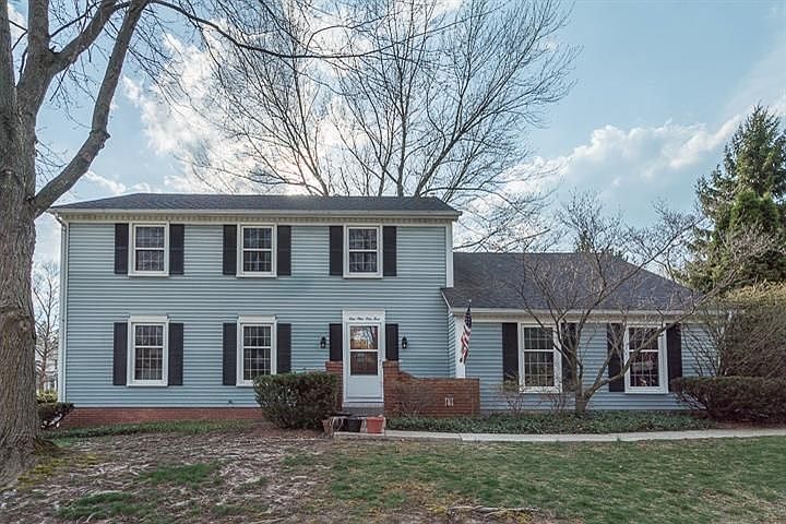 1st image of 1115 Bardstown Trl