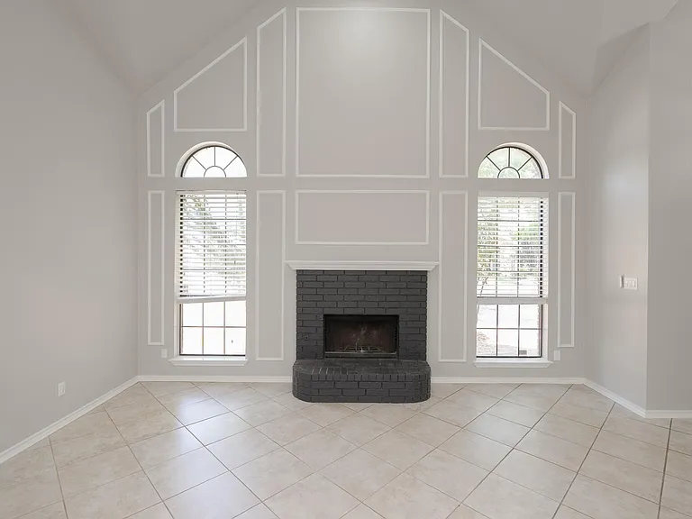 532 Lake Forest Dr — Photo 8