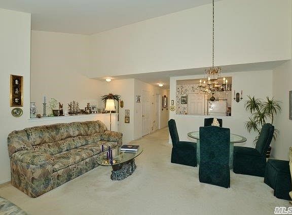 5th image of 306 Cambride Ct