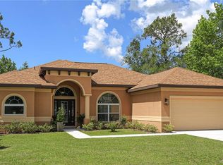 24 Pine Cottage Ln, Palm Coast, FL 32164