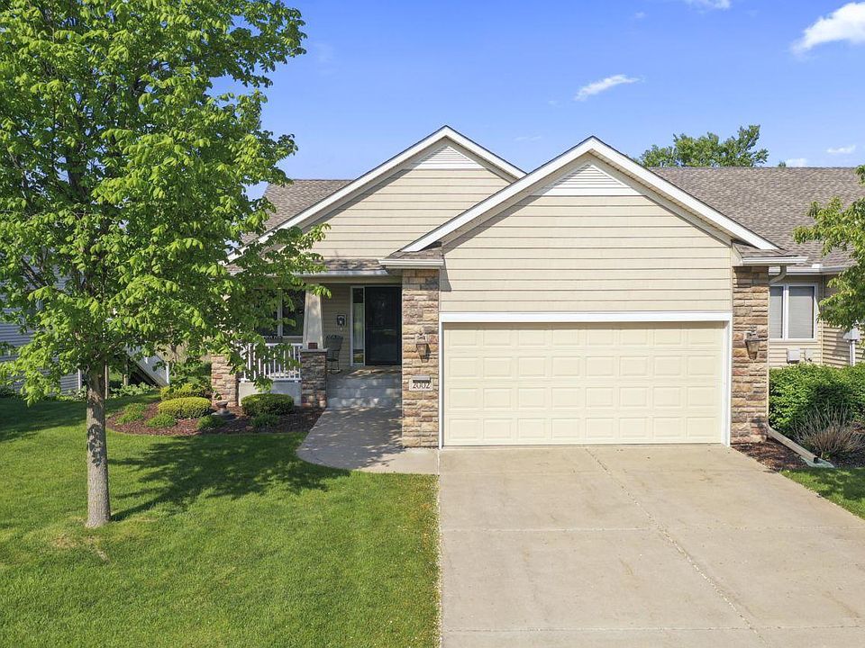 1st image of 2002 Lake Dr