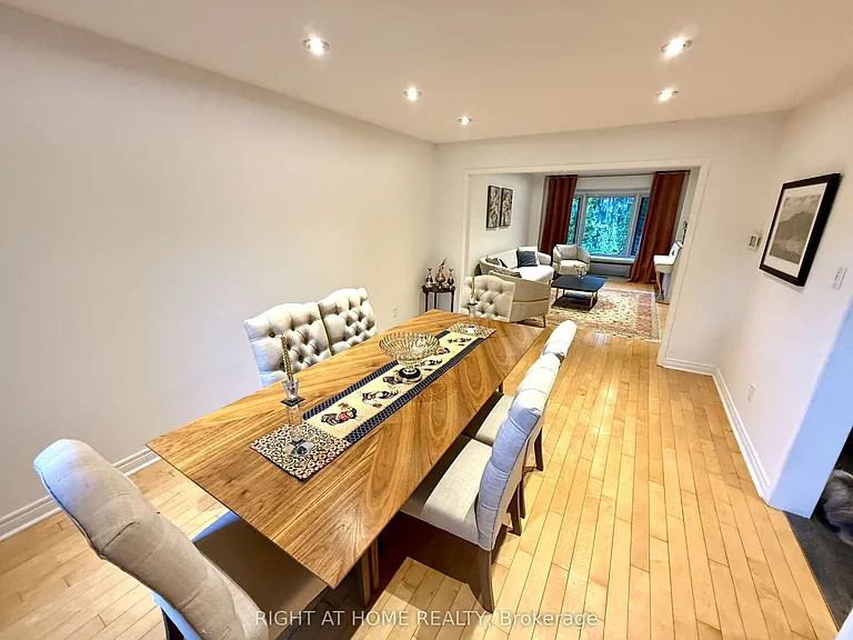 43 Topham Cres — Photo 10
