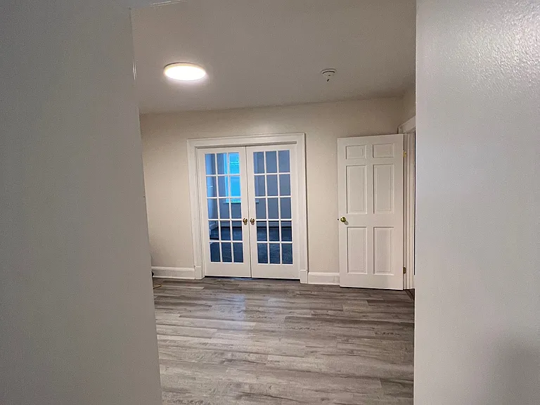 200 N Pearl St #2 — Photo 9