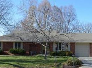 5649 S Clay Ave, Springfield, MO 65810