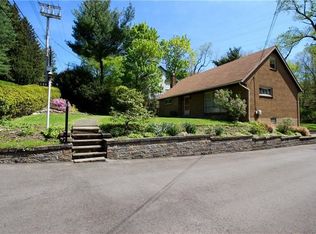 104 Edgewood Dr, Turtle Creek, PA 15145