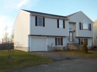 99 Evelyns Way, Fall River, MA 02724