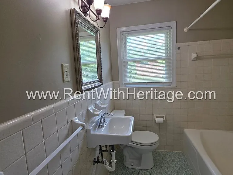6266 Melrose St — Photo 27