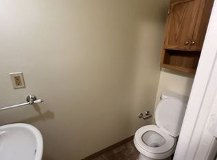 2227 E 70th St #17473236, Cleveland, OH