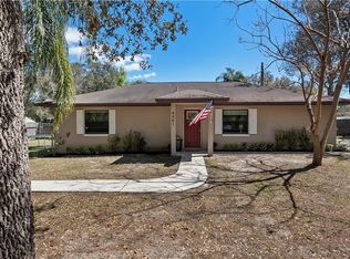 4501 Casaurina Rd, Lady Lake, FL 32159