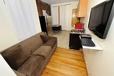 Rented by Eisenberg Exclusives