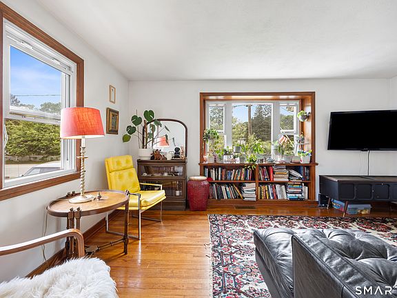 5th image of 66 Gifford Avenue