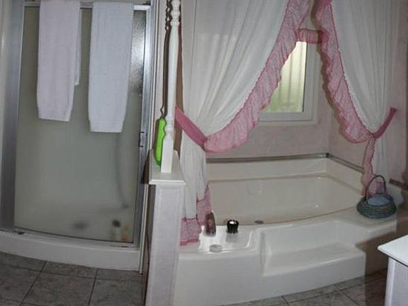 5th image of 402 Giannotta Way #402