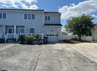 426 Canterbury Ct, Ventnor, NJ 08406