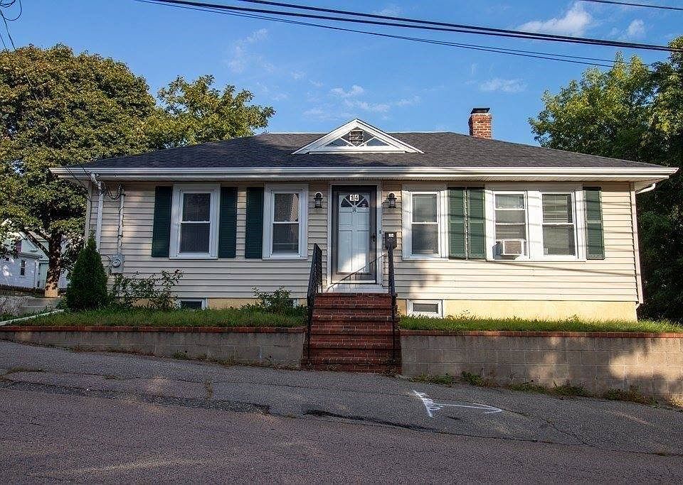 1st image of 14 Lenox St