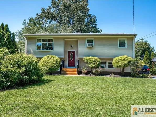 68 Outcalt Ave, Spotswood, NJ 08884