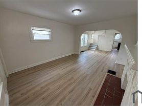 1297 Lockbourne Rd, Columbus, OH