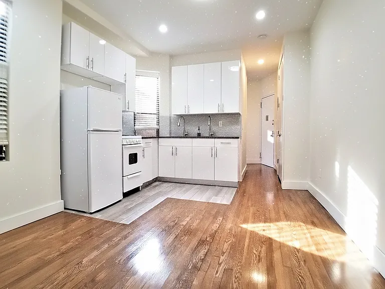 837 Bedford Ave #3A — Photo 4