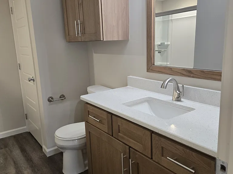 Sinclair Ridge Apartments — Photo 24