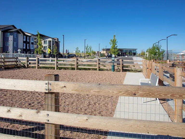 Ascend at Horizon Uptown — Photo 9