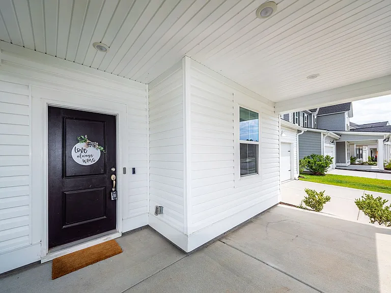 116 Slater Lake Ln — Photo 2