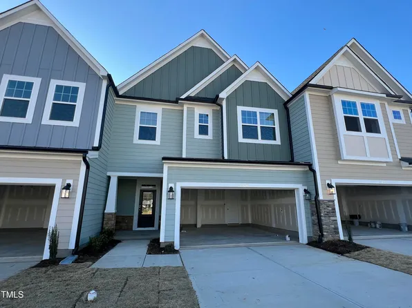 2436 Englemann Dr #356, New Hill, NC 27562