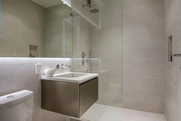 Sold by Fionn Campbell | media 23