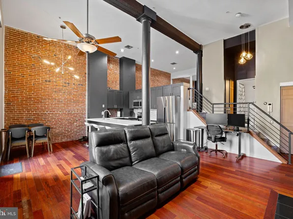 12 S Letitia St APT 101, Philadelphia, PA 19106