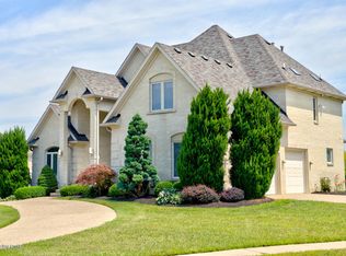 15214 Chestnut Ridge Cir, Louisville, KY 40245