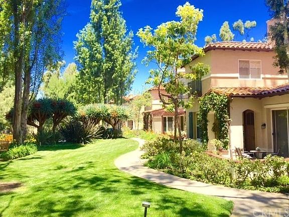 Greenbelt in front of unit.