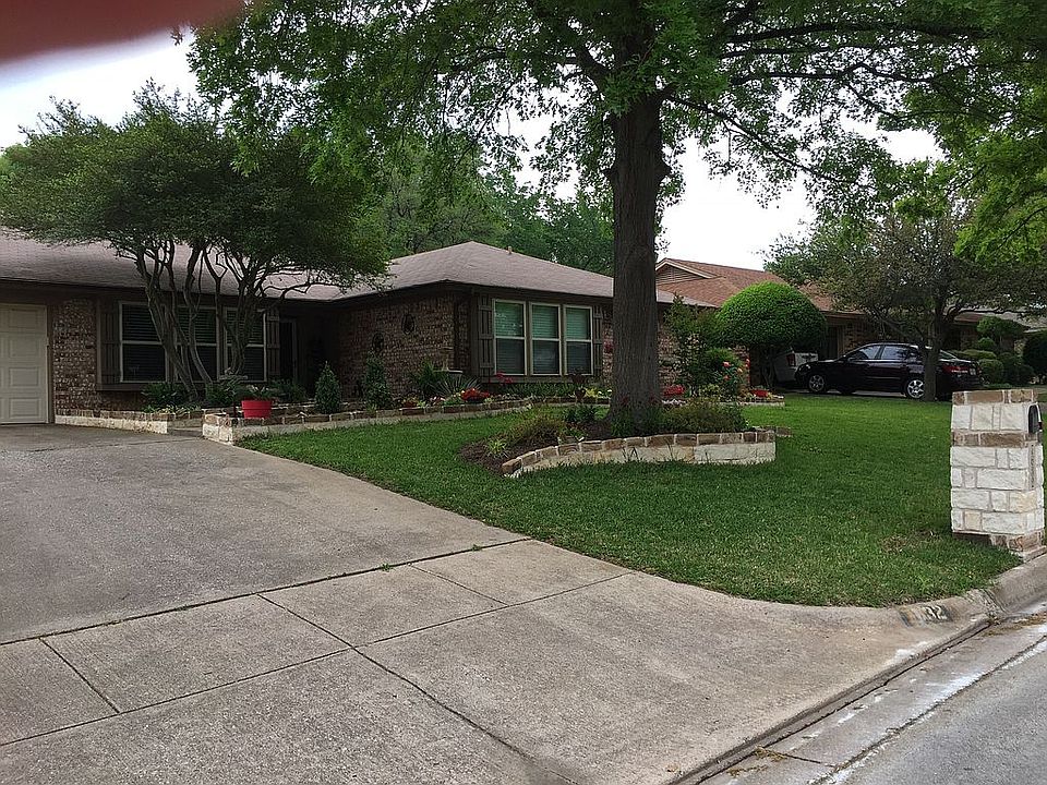 1st image of 7632 Northfield Dr