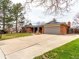 699 S Oswego St, Aurora, CO 80012