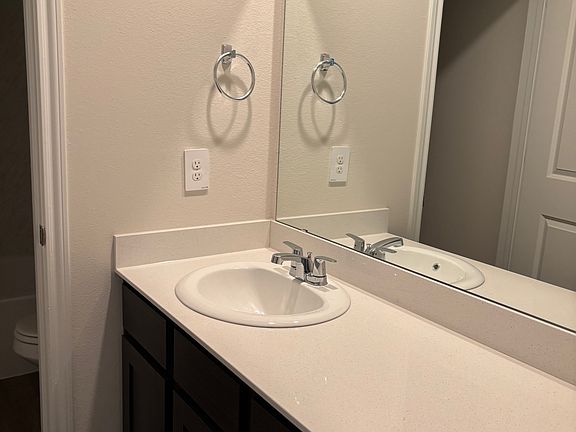 5th image of 300 Wild Rose Way