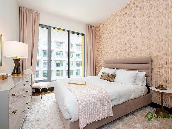 3rd image of 10 Montieth St APT 381