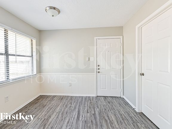 5th image of 16323 Port O Call St