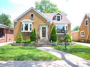 2345 S 5th Ave, North Riverside, IL 60546