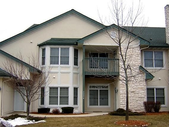 1st image of 10204 W Deerwood Ln #18