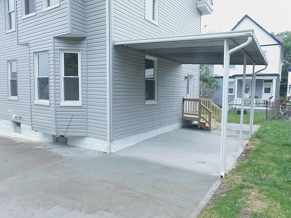 2nd image of 2608 Bushnell St