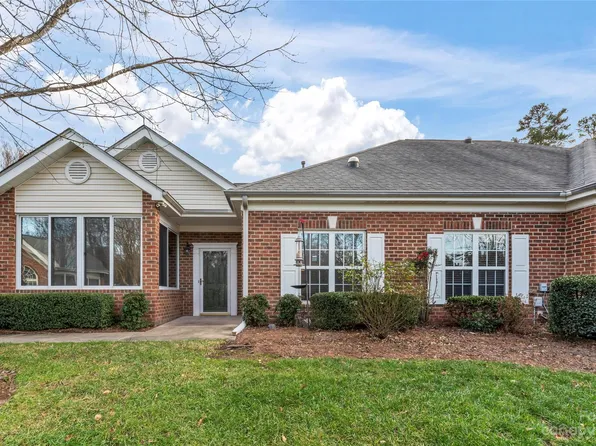 8729 Highland Glen Dr, Charlotte, NC 28269