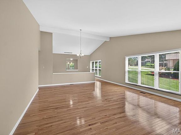 4th image of 5421 Court Of Cedars